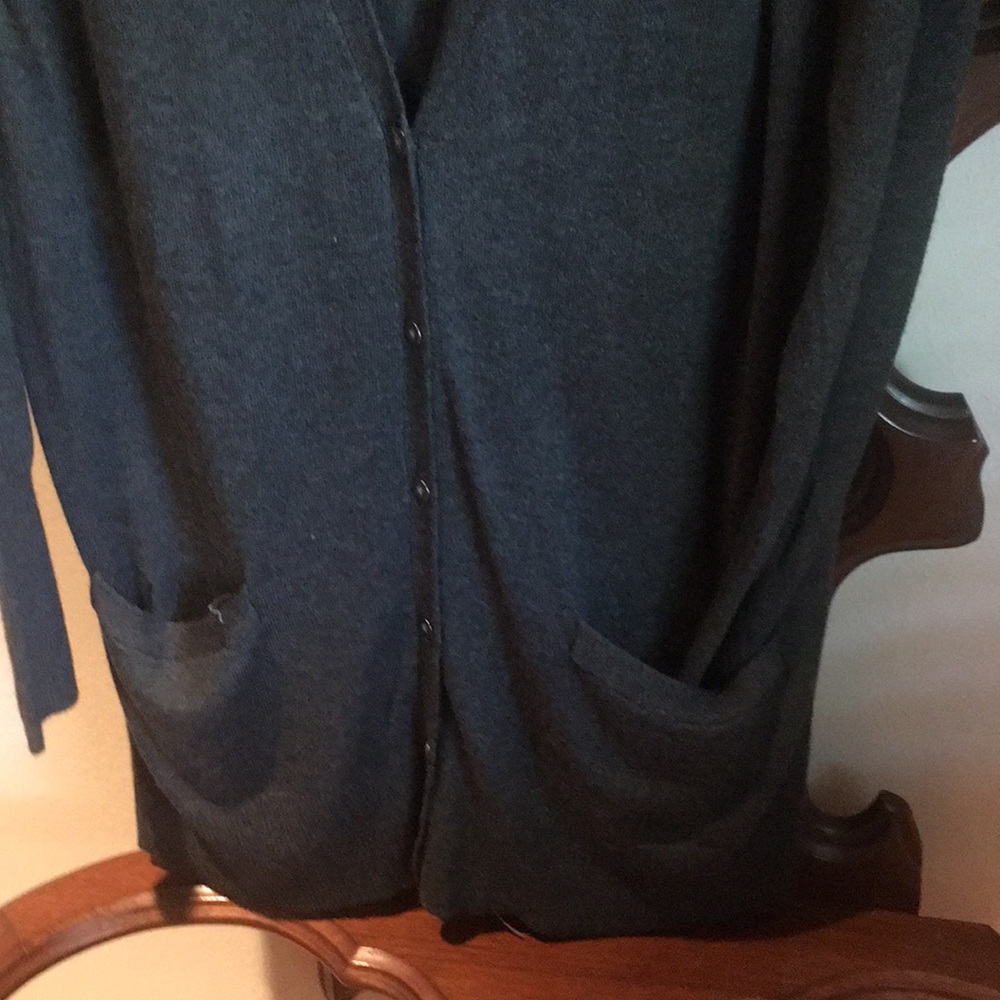 Sweater - Picture 3 of 5